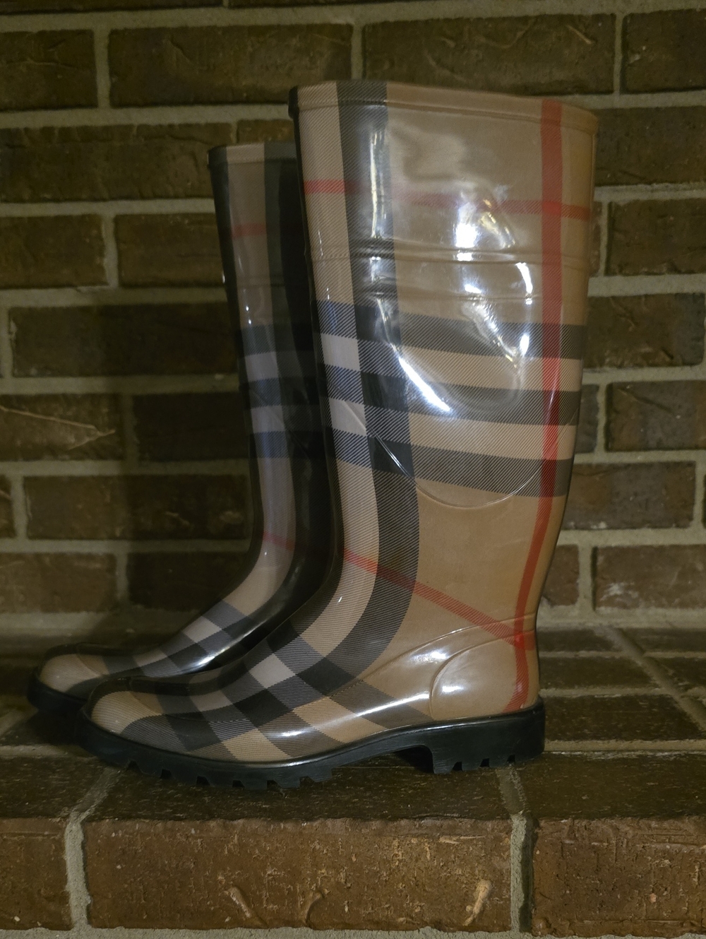 Authentic Burberry Womens Multicolor Plaid Print Rain Boots Size EUR 37 US 6.5